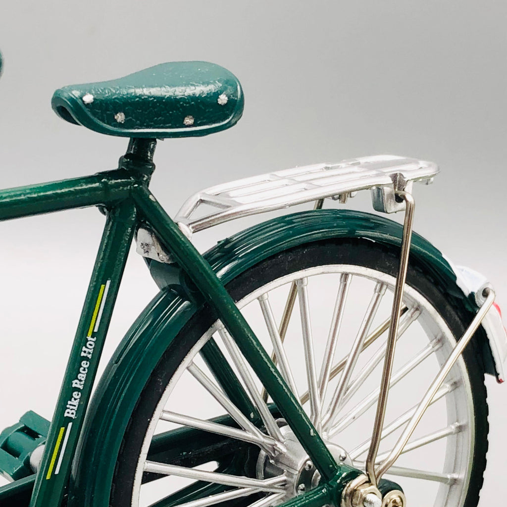 1:8 Diecast Classic Bicycle Model