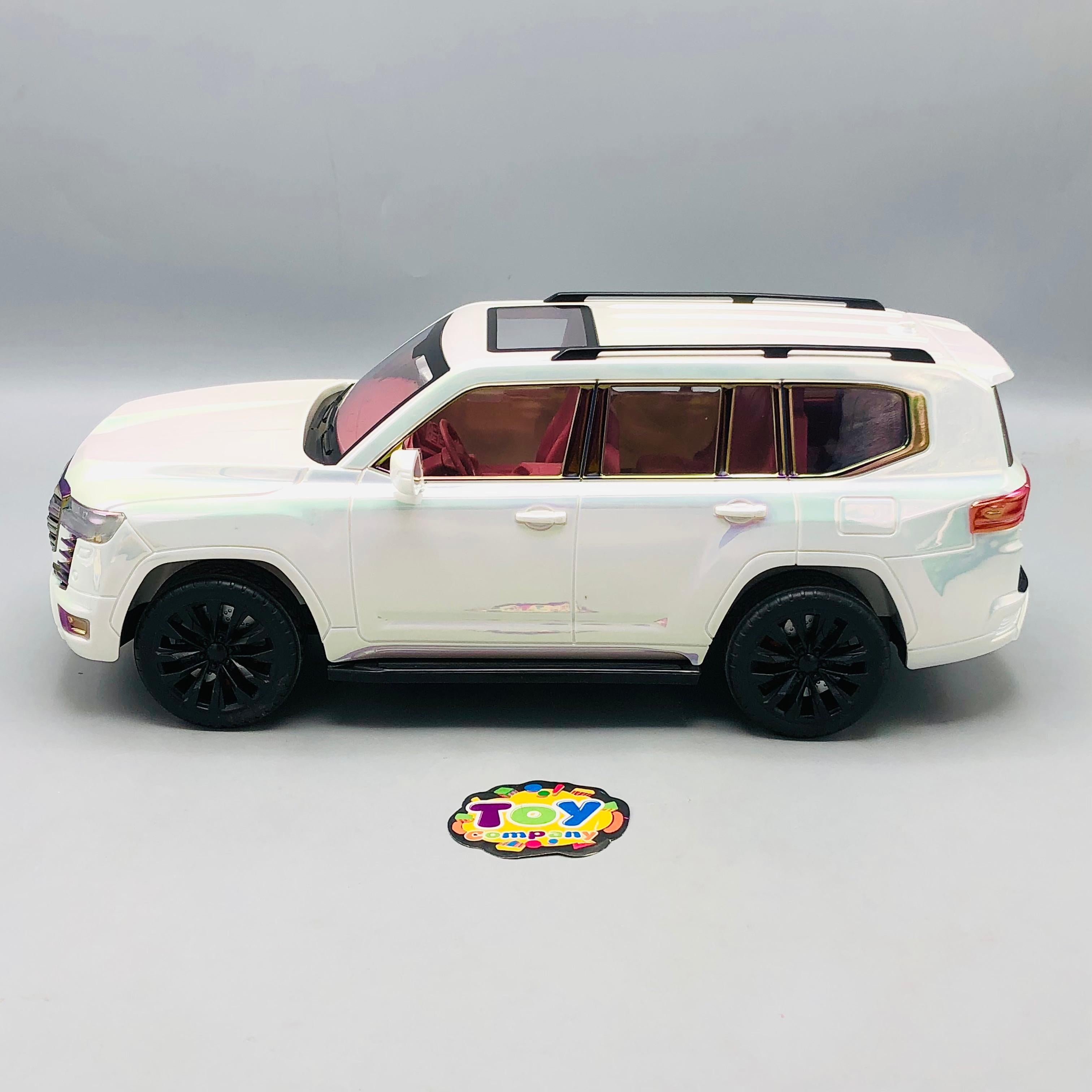 2.4GHz RC 1:10 Land Cruiser Racing Model With Smoke