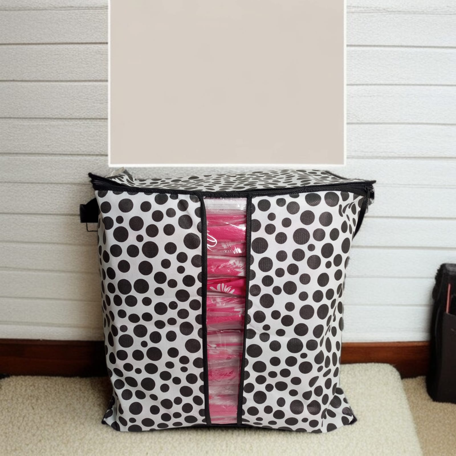 110GSM Cloth Storage Bag 1 Pc Black(Polka Dot)