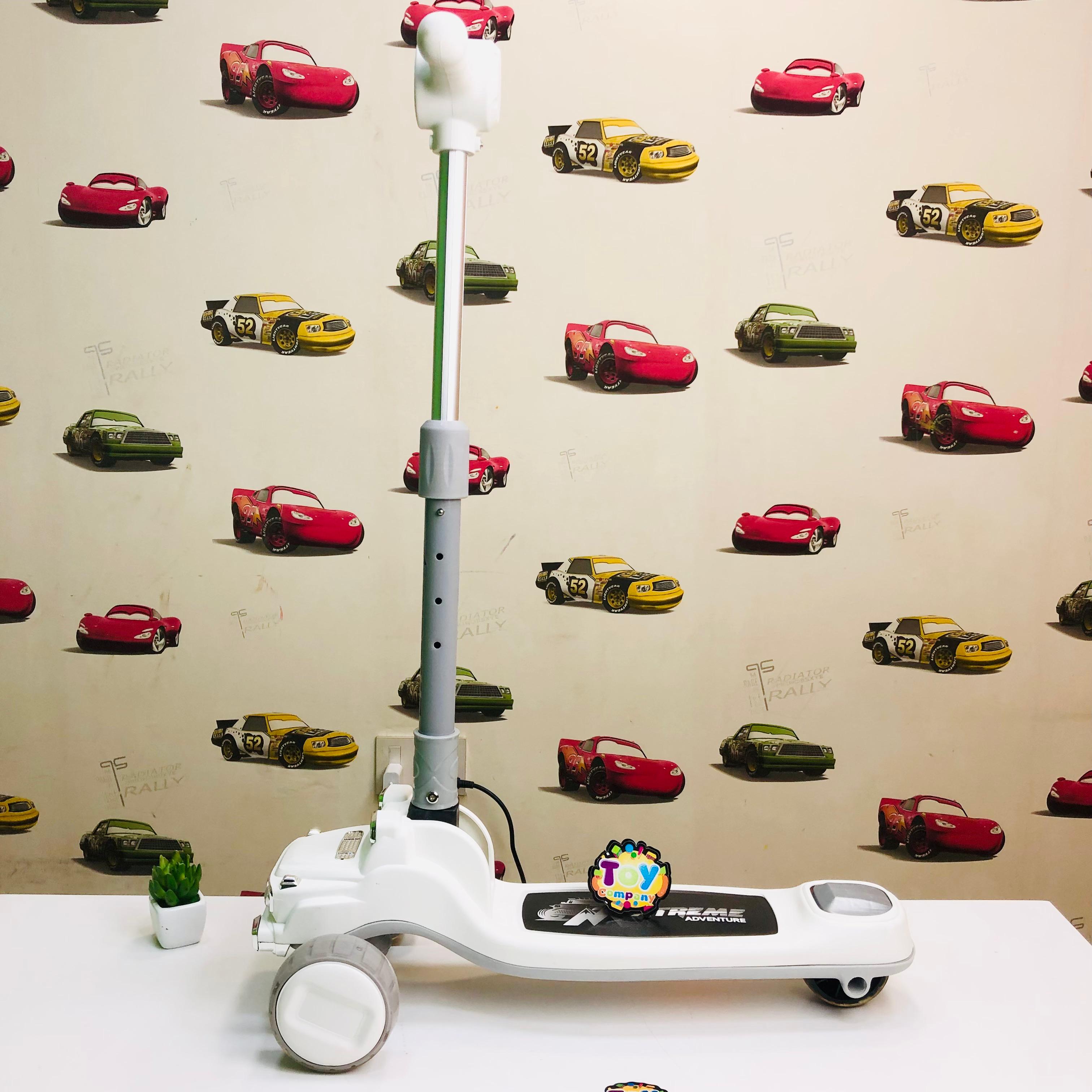 Mercedes Adjustable Height Kids Scooter With Light & Music - White